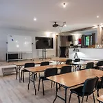 Loft 350m2 & Ideal Familles Ou Seminaires Prázdninový dům *