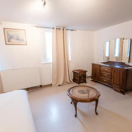 Maison Cosy Complètement Rénovée
