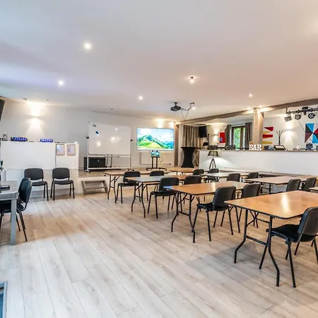 Maison Cosy Complètement Rénovée