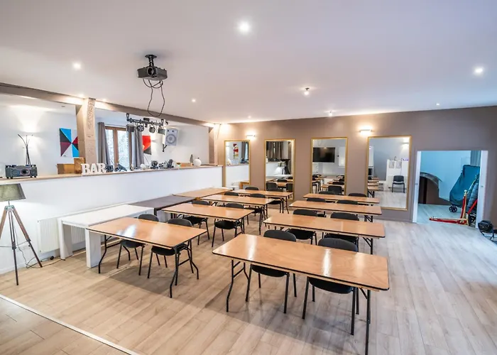 Loft 350m2 & Ideal Familles Ou Seminaires Ferienhaus *